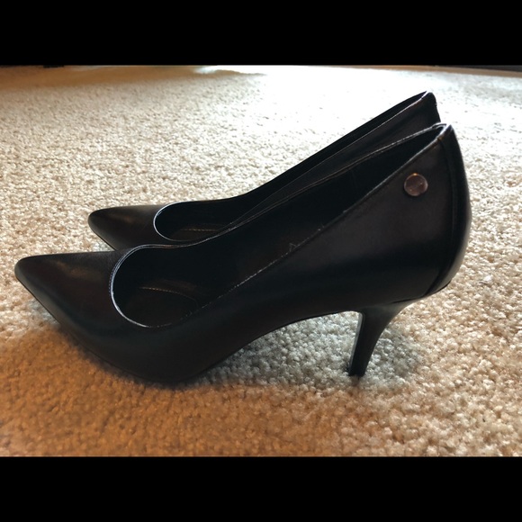 calvin klein wide shoes